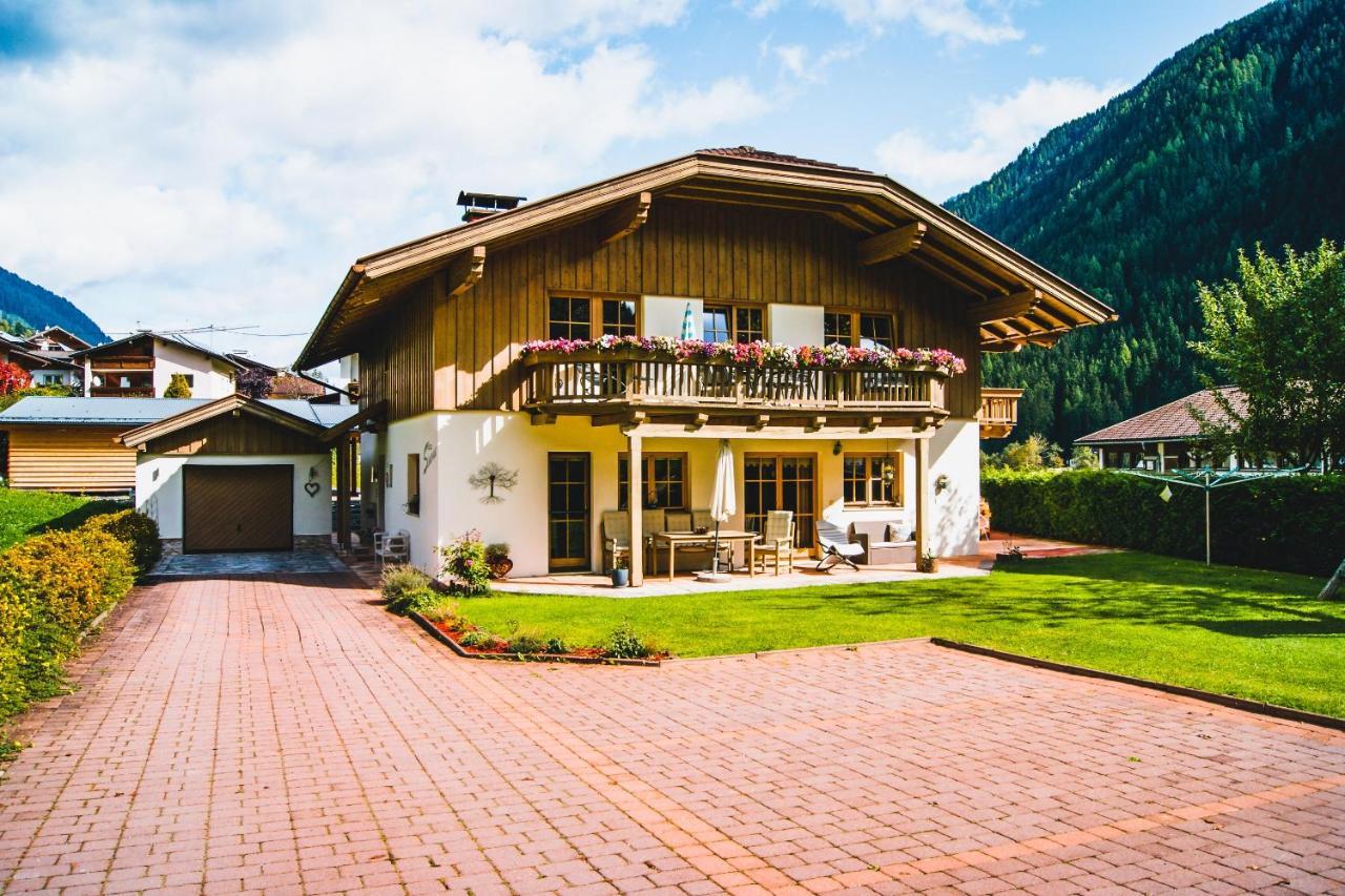 Апартаменти Haus Simone Нойштіфт-ім-Штубайталь Екстер'єр фото